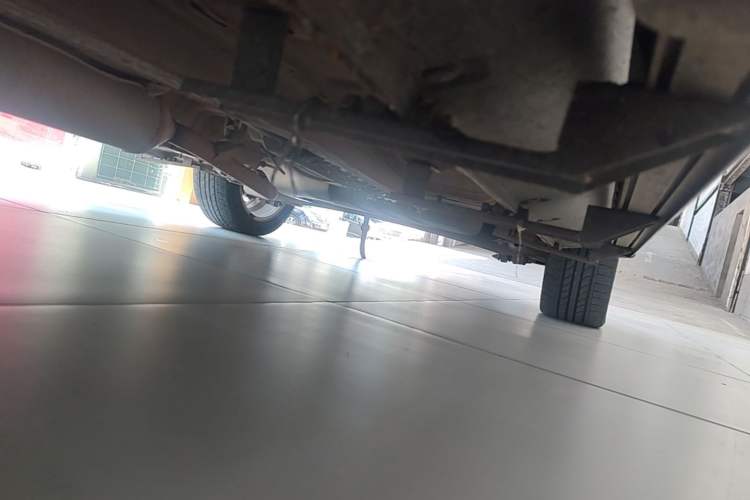 Used CHANGAN CS35 2012 1.6L Manual Luxury Model China IV Standard Chassis Front Left