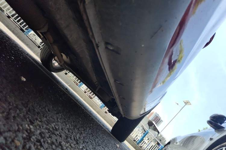 Used CHANGAN CS35 2012 1.6L Manual Luxury Model China IV Standard Chassis Front Left
