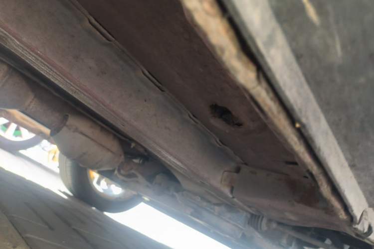 Used CHANGAN CS35 2012 1.6L Manual Luxury Model China IV Standard Chassis Front Right