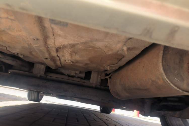 Used CHANGAN CS35 2012 1.6L Manual Luxury Model China IV Standard Chassis Rear