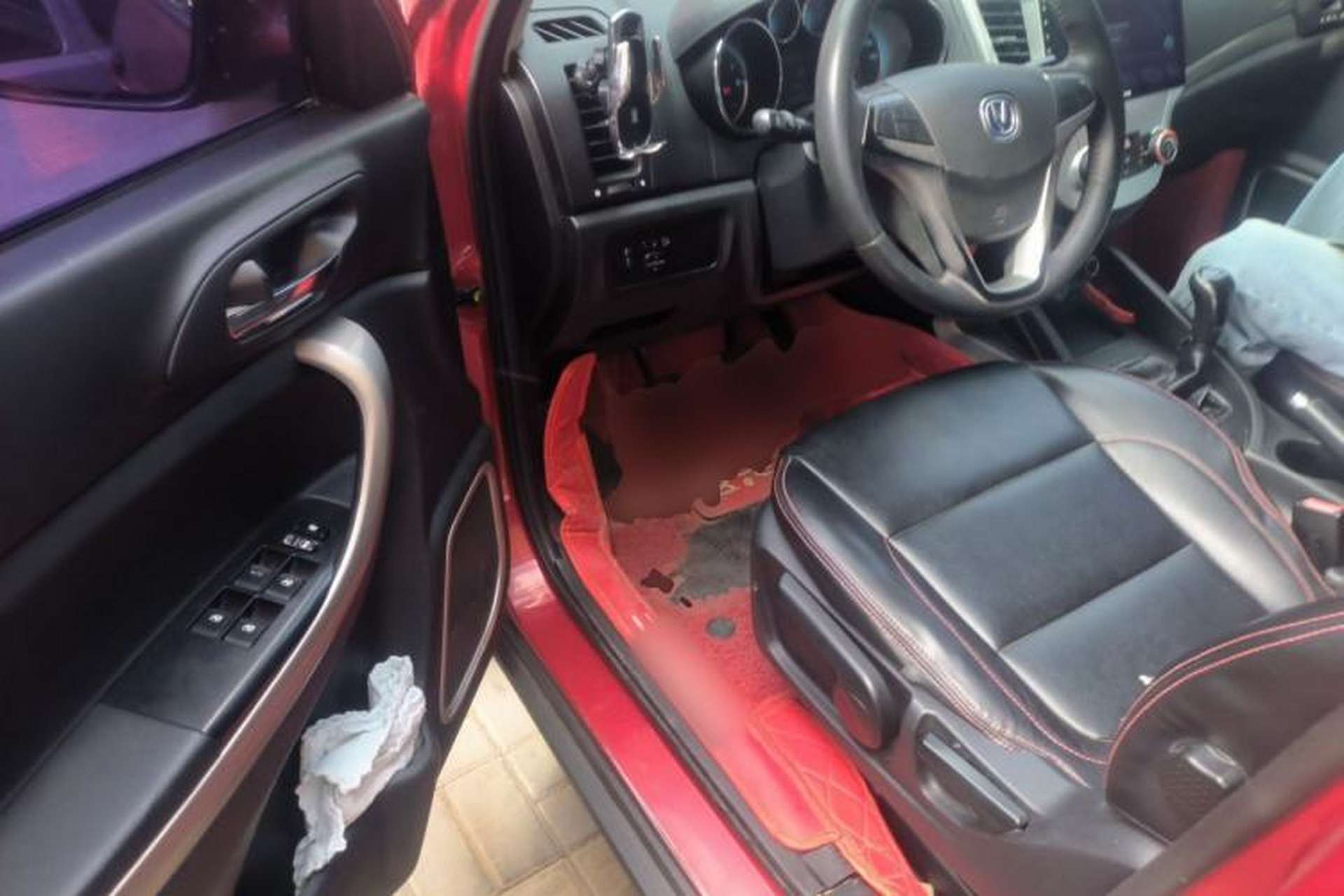 Used CHANGAN CS35 2012 1.6L Manual Luxury Model China IV Standard Driver Seat