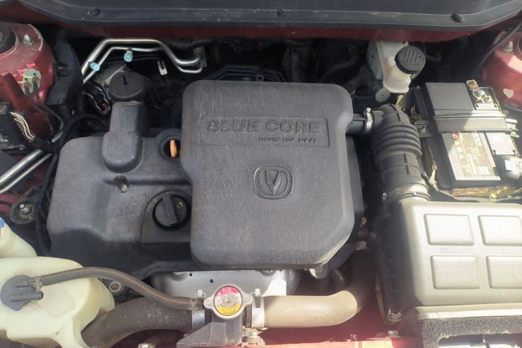 Used CHANGAN CS35 2012 1.6L Manual Luxury Model China IV Standard Engine Bay