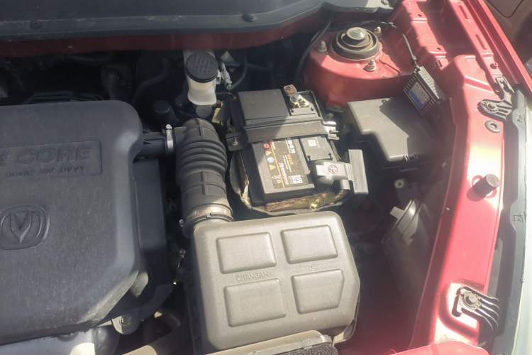 Used CHANGAN CS35 2012 1.6L Manual Luxury Model China IV Standard Engine Bay Left