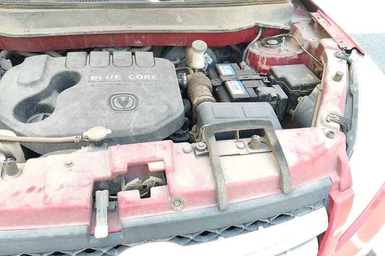 Used CHANGAN CS35 2012 1.6L Automatic Luxury Version China IV Standard Engine Bay Left