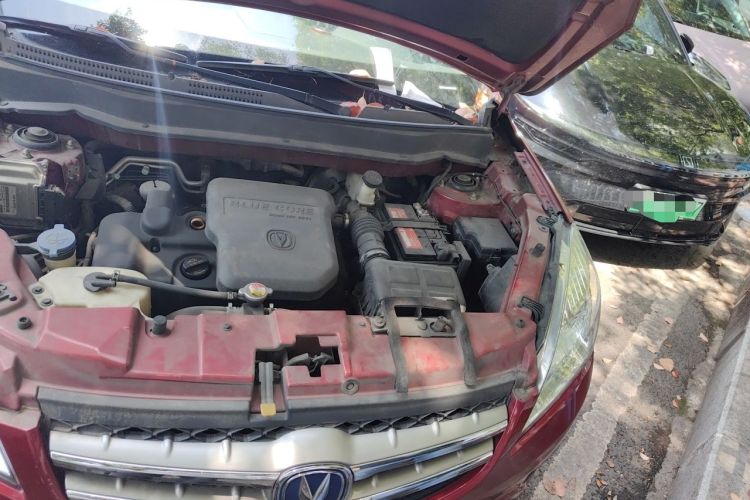 Used CHANGAN CS35 2012 1.6L Manual Luxury Model China IV Standard Engine Bay Left