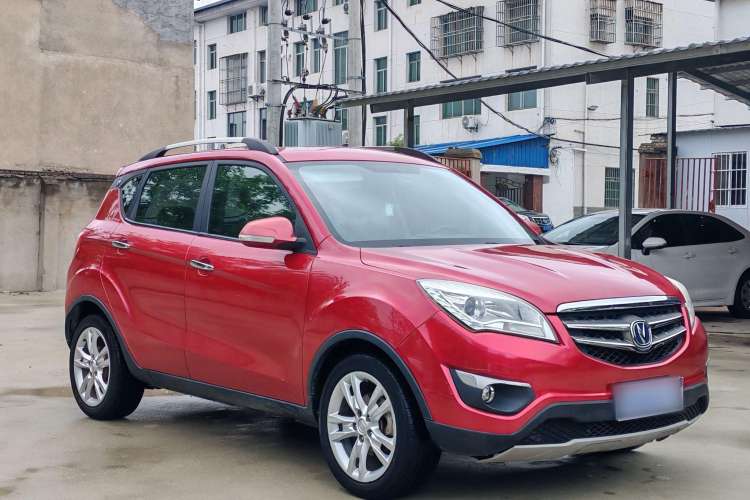 Used CHANGAN CS35 2012 1.6L Automatic Luxury Version China IV Standard Exterior 3