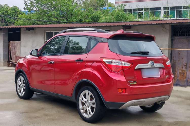 Used CHANGAN CS35 2012 1.6L Automatic Luxury Version China IV Standard Exterior 7