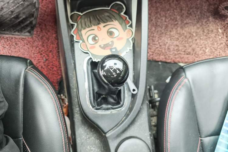 Used CHANGAN CS35 2012 1.6L Manual Luxury Model China IV Standard Gear Lever