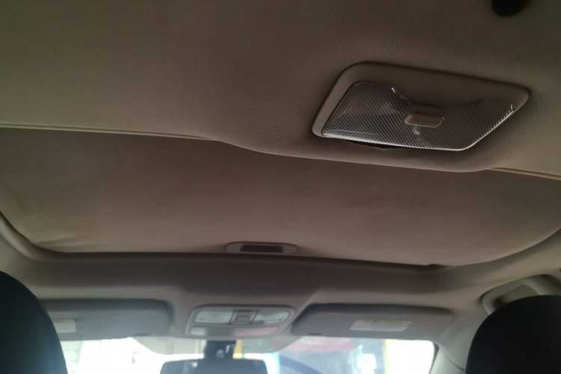 Used CHANGAN CS35 2012 1.6L Manual Luxury Model China IV Standard Headliner