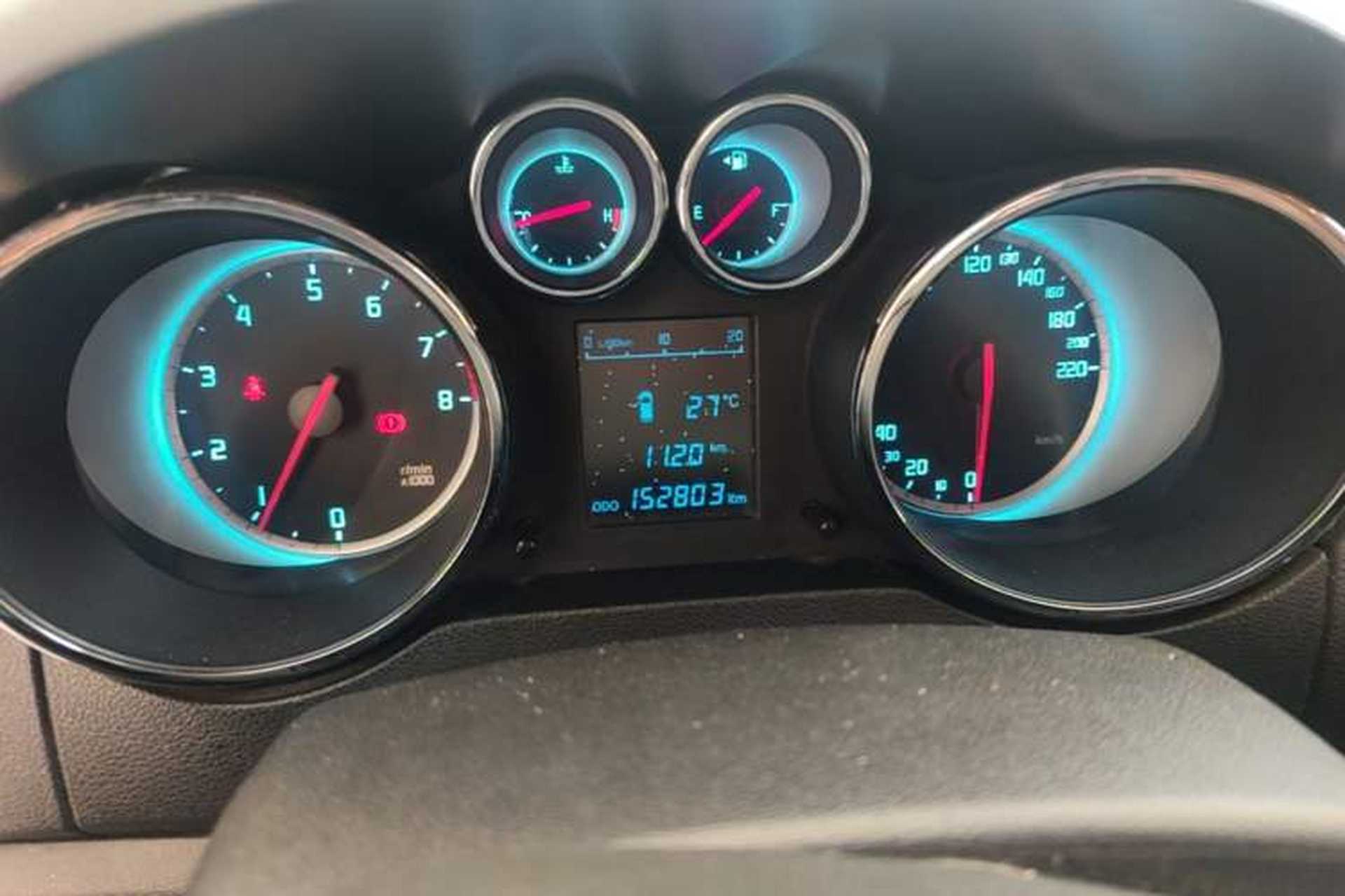 Used CHANGAN CS35 2012 1.6L Manual Luxury Model China IV Standard Instrument Cluster