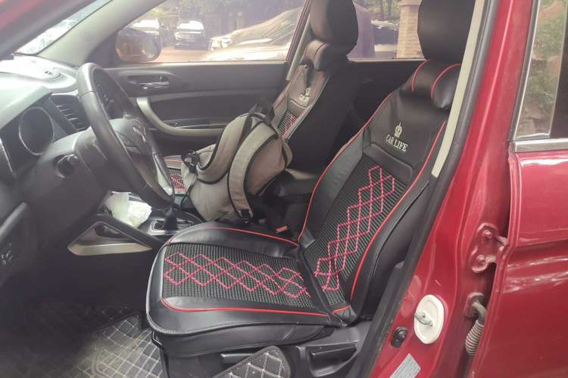 Used CHANGAN CS35 2012 1.6L Manual Luxury Model China IV Standard Left Front Seat