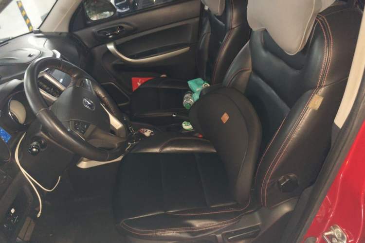 Used CHANGAN CS35 2012 1.6L Automatic Luxury Version China IV Standard Left Front Seat