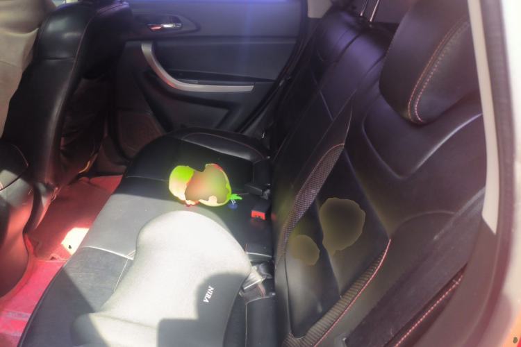 Used CHANGAN CS35 2012 1.6L Manual Luxury Model China IV Standard Left Rear Seat