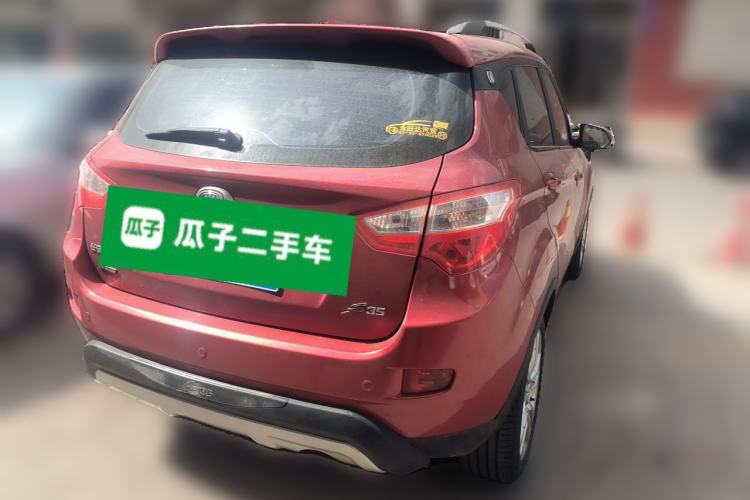 Used CHANGAN CS35 2012 1.6L Manual Luxury Model China IV Standard Rear Right 45 Deg