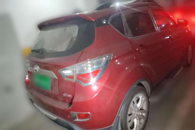 Used CHANGAN CS35 2012 1.6L Manual Comfort Edition China IV Standard Rear