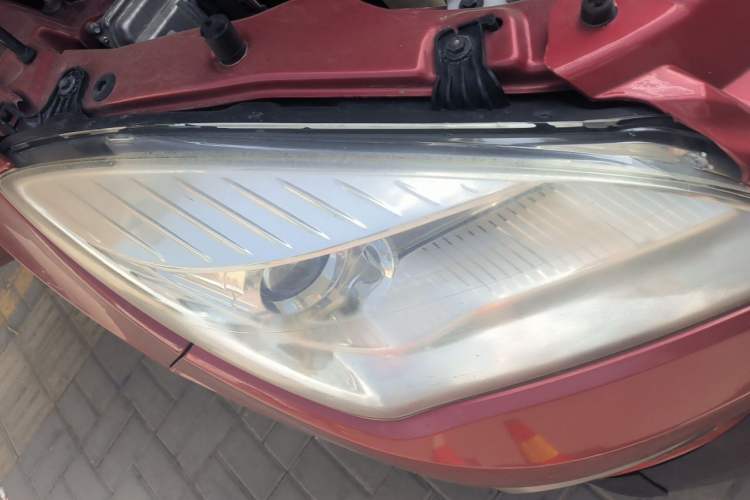 Used CHANGAN CS35 2012 1.6L Manual Luxury Model China IV Standard Right Front Headlight