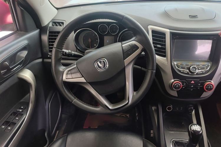 Used CHANGAN CS35 2012 1.6L Manual Luxury Model China IV Standard Steering Wheel
