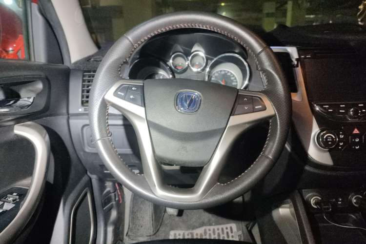 Used CHANGAN CS35 2012 1.6L Manual Comfort Edition China IV Standard Steering Wheel
