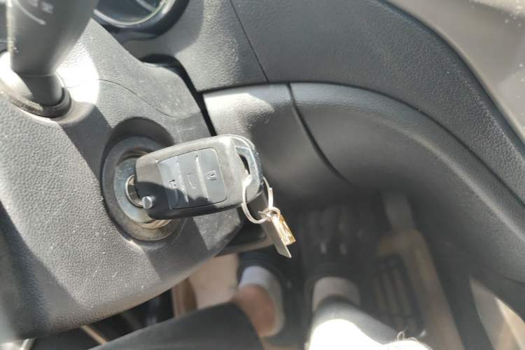 Used CHANGAN CS35 2012 1.6L Manual Luxury Model China IV Standard Vehicle Key
