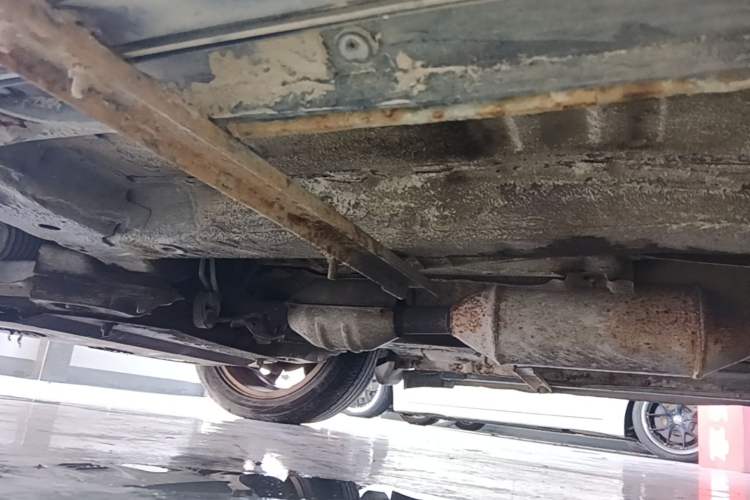 Used CHANGAN CS35 2012 1.6L Manual Comfort Version China V Standard Chassis Front Left