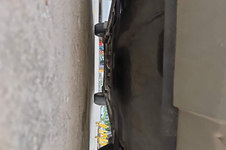 Used CHANGAN CS35 2012 1.6L Manual Luxury Model China IV Standard Chassis Front