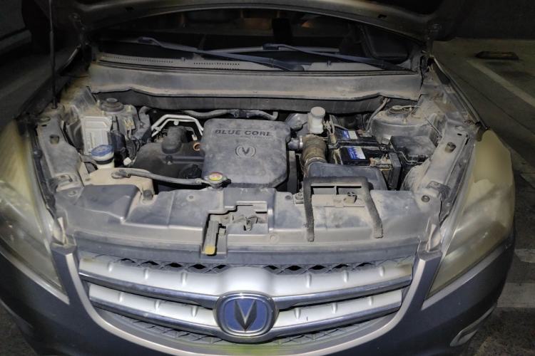 Used CHANGAN CS35 2012 1.6L Manual Luxury Model China IV Standard Engine Bay