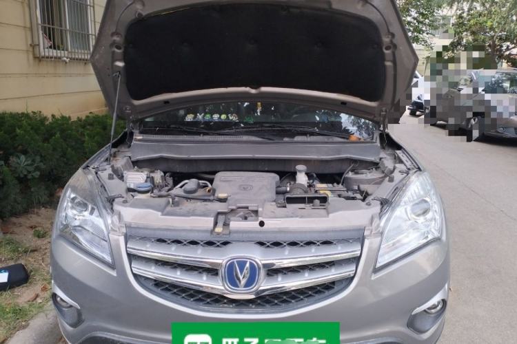 Used CHANGAN CS35 2012 1.6L Manual Luxury Model China IV Standard Engine Bay