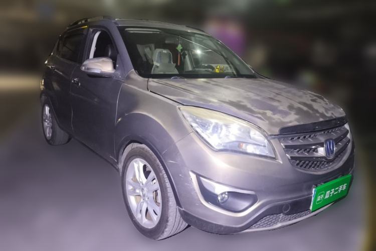 Used CHANGAN CS35 2012 1.6L Automatic Luxury Version China IV Standard Front Right 45 Deg