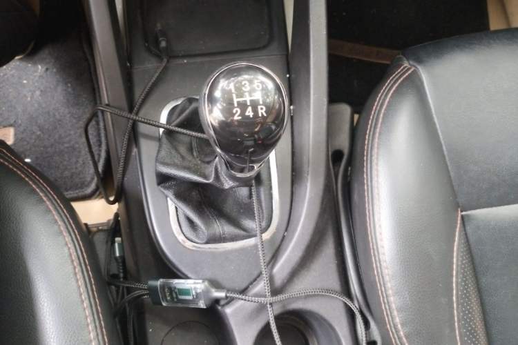 Used CHANGAN CS35 2012 1.6L Manual Luxury Model China IV Standard Gear Lever