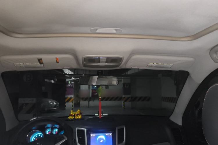 Used CHANGAN CS35 2012 1.6L Automatic Luxury Version China IV Standard Headliner