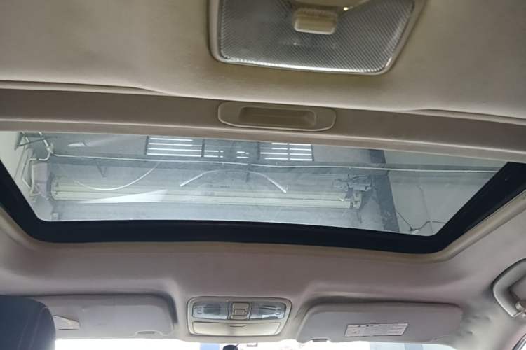 Used CHANGAN CS35 2012 1.6L Manual Comfort Version China V Standard Headliner
