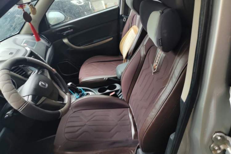Used CHANGAN CS35 2012 1.6L Manual Luxury Model China IV Standard Left Front Seat