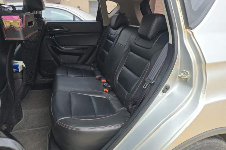 Used CHANGAN CS35 2012 1.6L Manual Luxury Model China IV Standard Left Rear Seat