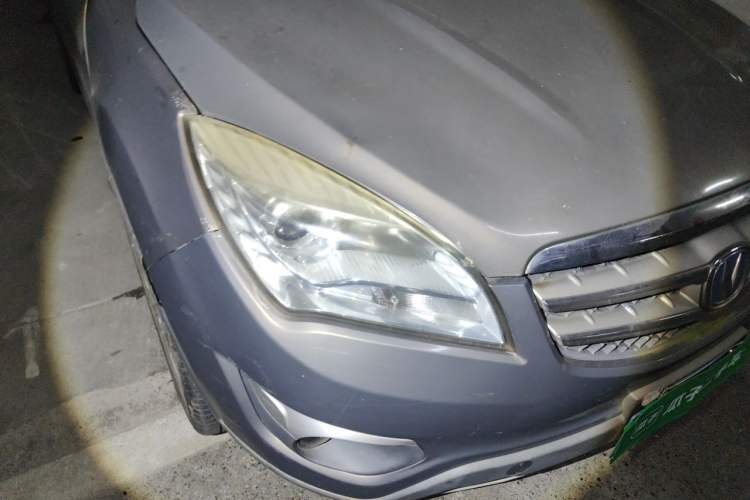 Used CHANGAN CS35 2012 1.6L Manual Luxury Model China IV Standard Right Front Headlight