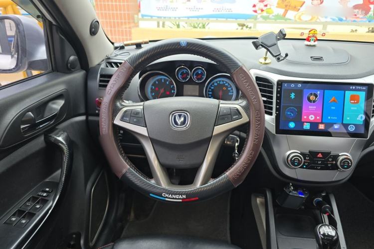 Used CHANGAN CS35 2012 1.6L Manual Luxury Model China IV Standard Steering Wheel