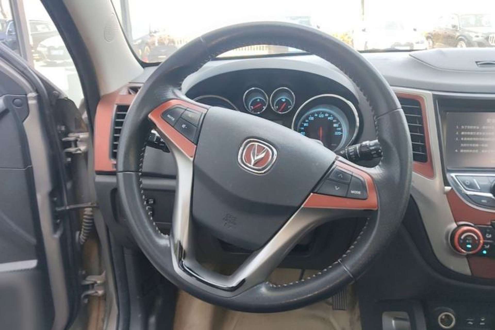 Used CHANGAN CS35 2012 1.6L Manual Comfort Version China V Standard Steering Wheel