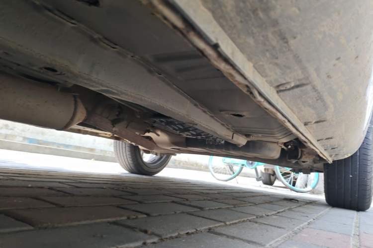 Used CHANGAN CS35 2012 1.6L Manual Luxury Model China IV Standard Chassis Front Left