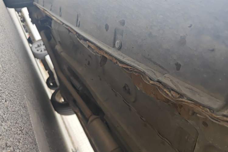 Used CHANGAN CS35 2012 1.6L Manual Luxury Model China IV Standard Chassis Front Right