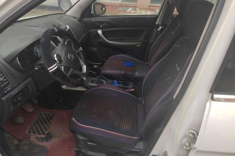 Used CHANGAN CS35 2012 1.6L Manual Comfort Version China V Standard Driver Seat