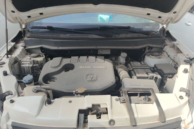 Used CHANGAN CS35 2012 1.6L Automatic Luxury Version China V Standard Engine Bay