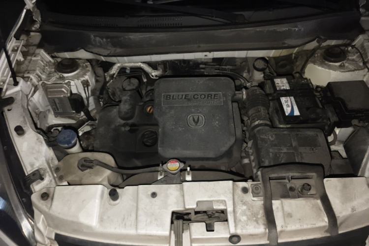 Used CHANGAN CS35 2012 1.6L Automatic Luxury Version China IV Standard Engine Bay