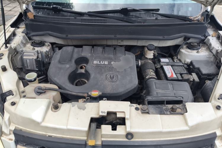 Used CHANGAN CS35 2012 1.6L Manual Comfort Edition China IV Standard Engine Bay