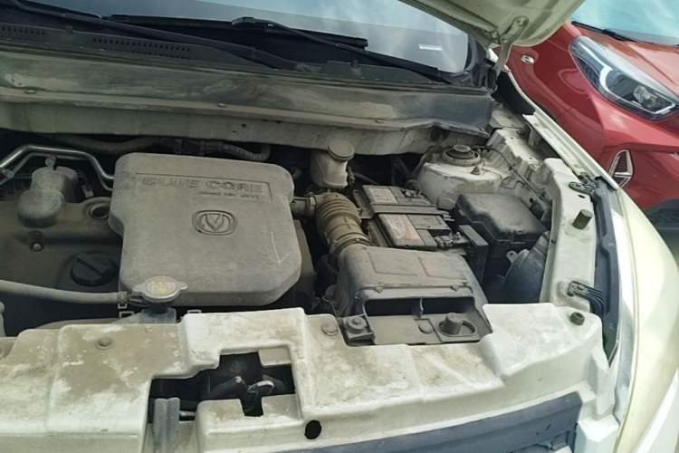 Used CHANGAN CS35 2012 1.6L Manual Luxury Model China IV Standard Engine Bay Left
