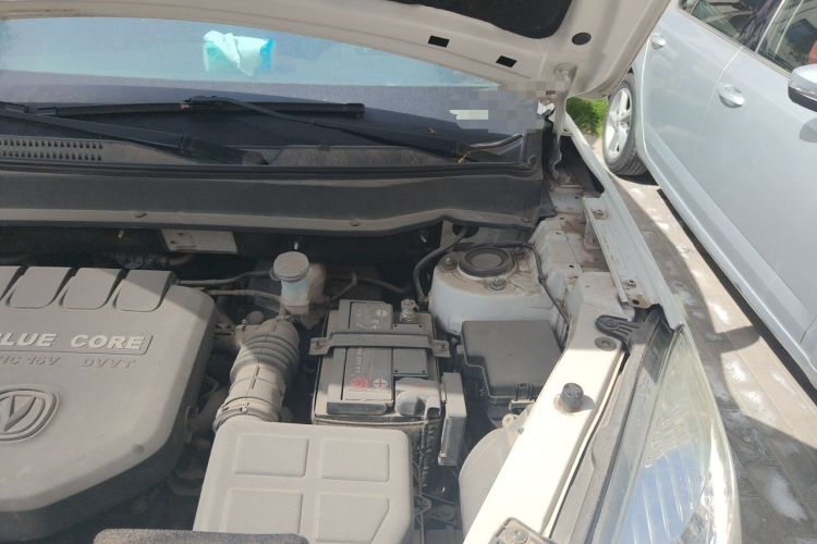 Used CHANGAN CS35 2012 1.6L Automatic Luxury Version China V Standard Engine Bay Left