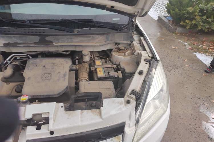 Used CHANGAN CS35 2012 1.6L Manual Comfort Version China V Standard Engine Bay Left