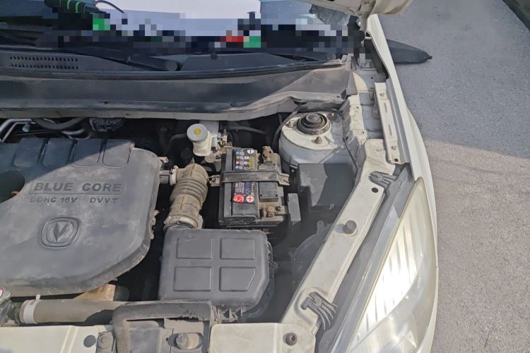 Used CHANGAN CS35 2012 1.6L Manual Luxury Model China IV Standard Engine Bay Left