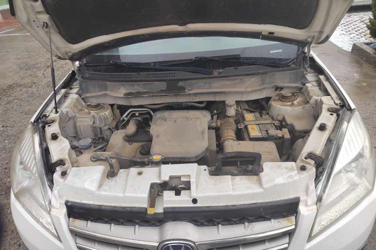 Used CHANGAN CS35 2012 1.6L Manual Comfort Version China V Standard Engine Bay
