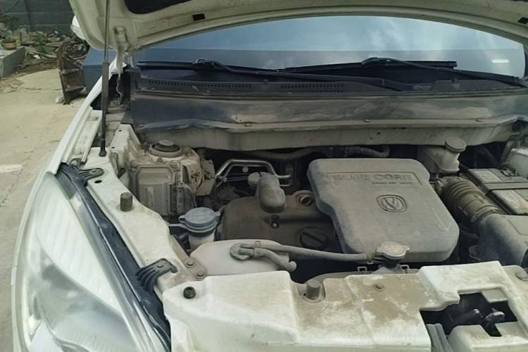 Used CHANGAN CS35 2012 1.6L Manual Luxury Model China IV Standard Engine Bay Right