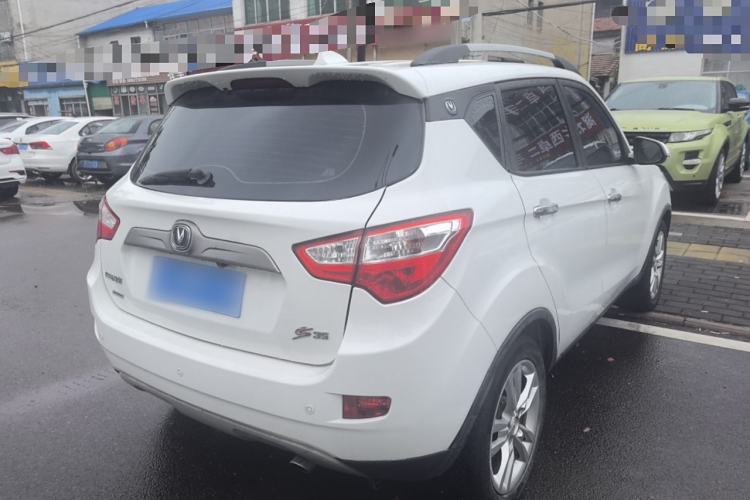 Used CHANGAN CS35 2012 1.6L Automatic Luxury Version China IV Standard Exterior 3