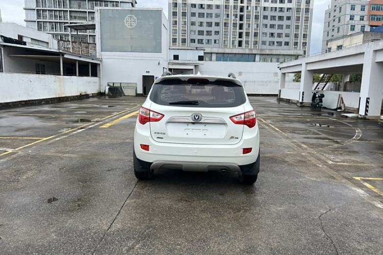 Used CHANGAN CS35 2012 1.6L Automatic Luxury Version China IV Standard Exterior 4